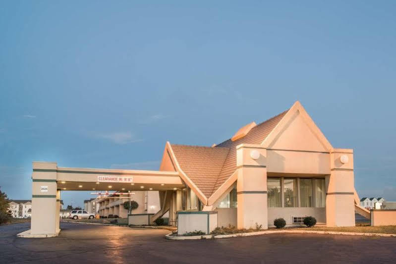 Red Roof Inn Richmond, In Экстерьер фото