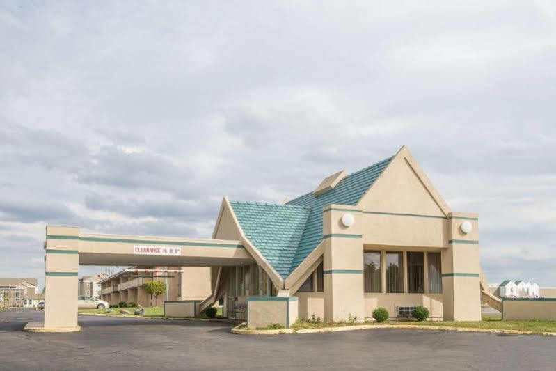 Red Roof Inn Richmond, In Экстерьер фото
